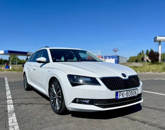 wielkopolskie Skoda Superb cena 83000 przebieg: 121431, rok produkcji 2016 z Kalisz